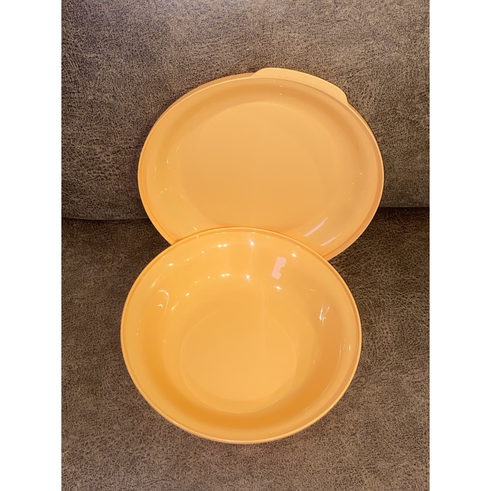 New! Tupperware Aloha Bowl In Papaya Orange Flat Bottom W/ Lid